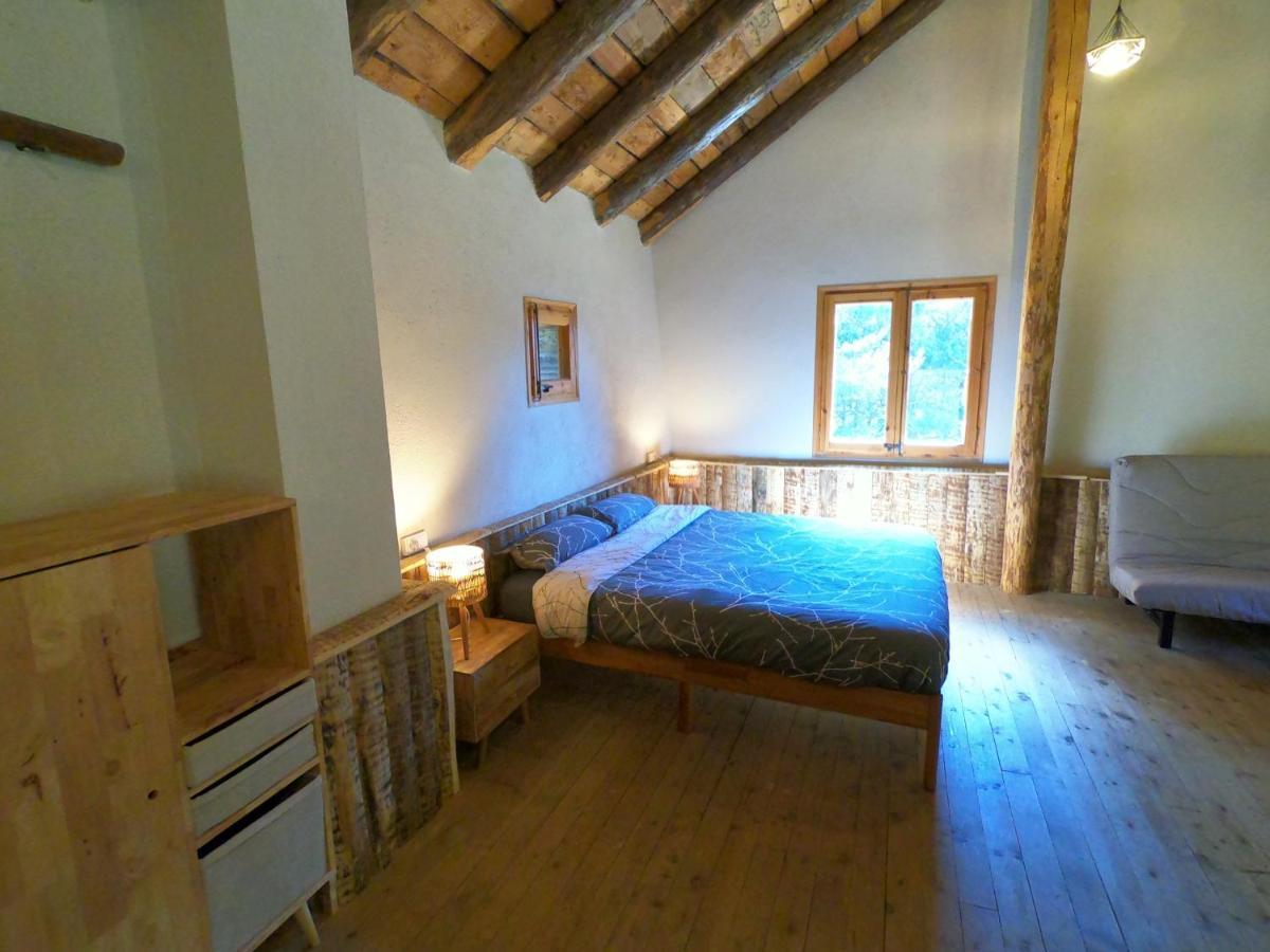 Bordes Pirineu, Pintor Areu Dış mekan fotoğraf